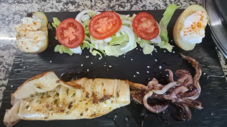 Restaurante La Campana de la Plaza Campillos 04 768x432